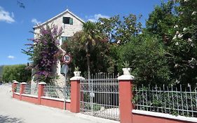 Villa Cindro Apartments
